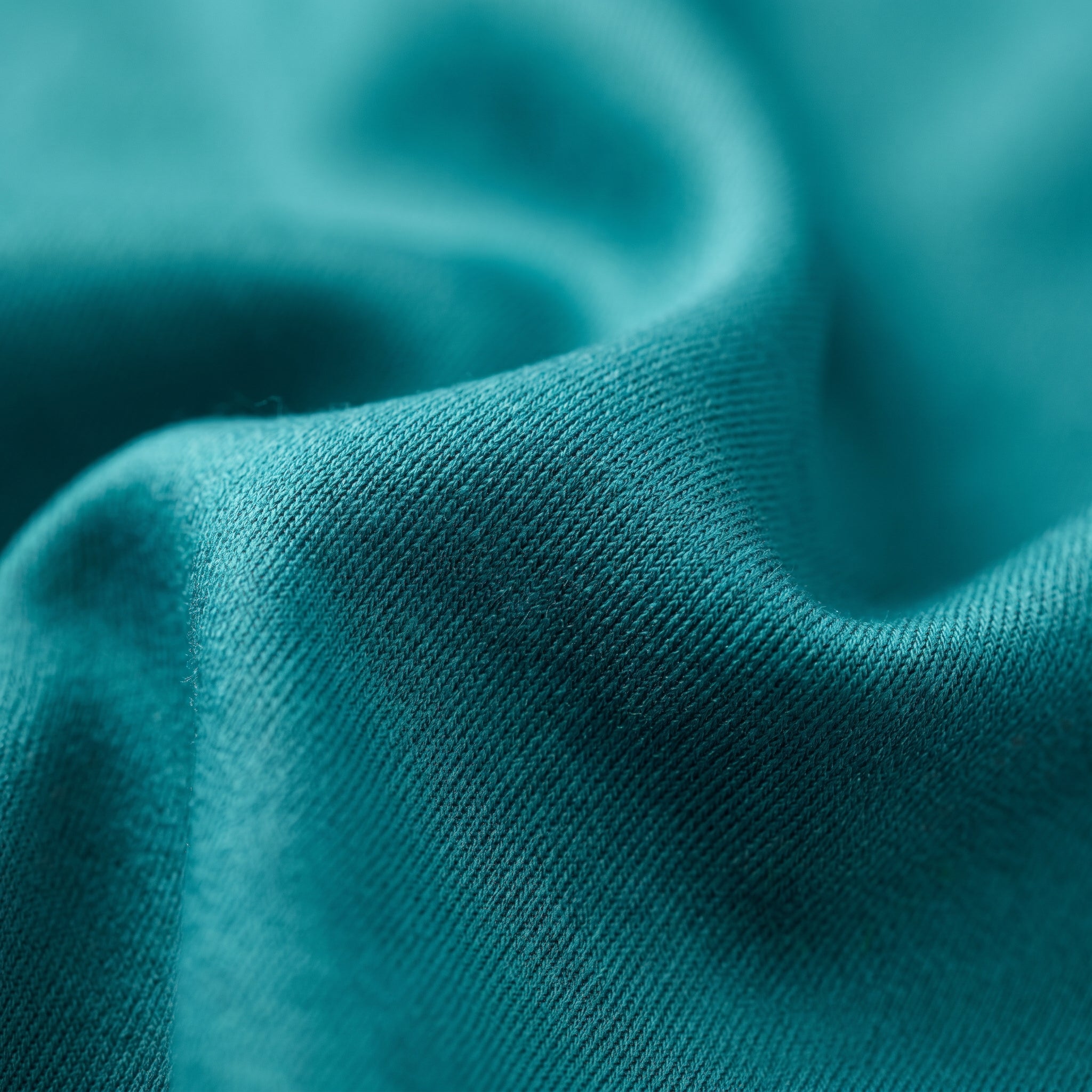 Ultra-Soft Microfiber Flat Bed Sheet – Lightweight, Breathable & Wrinkle-Resistant Top  Sheet (Twin/Full/Queen/King, Multiple Colors)
